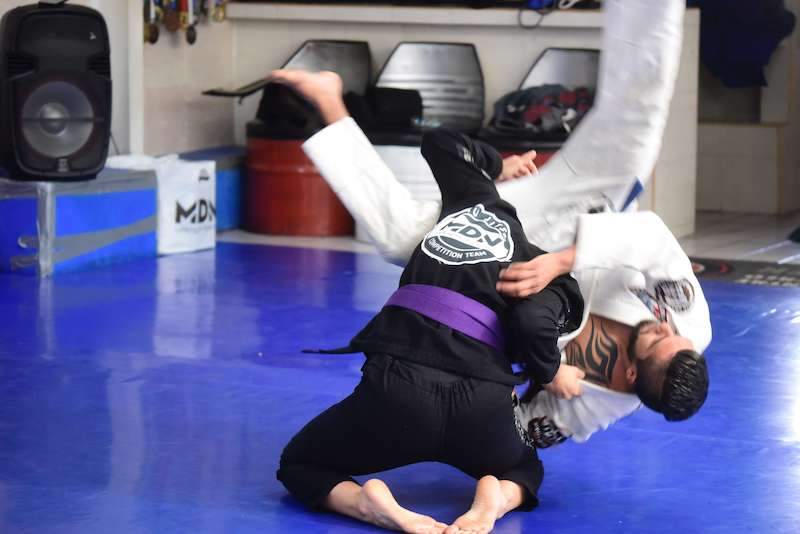 Técnica Jiu Jitsu de MDN Sports (video) - MDNLabs